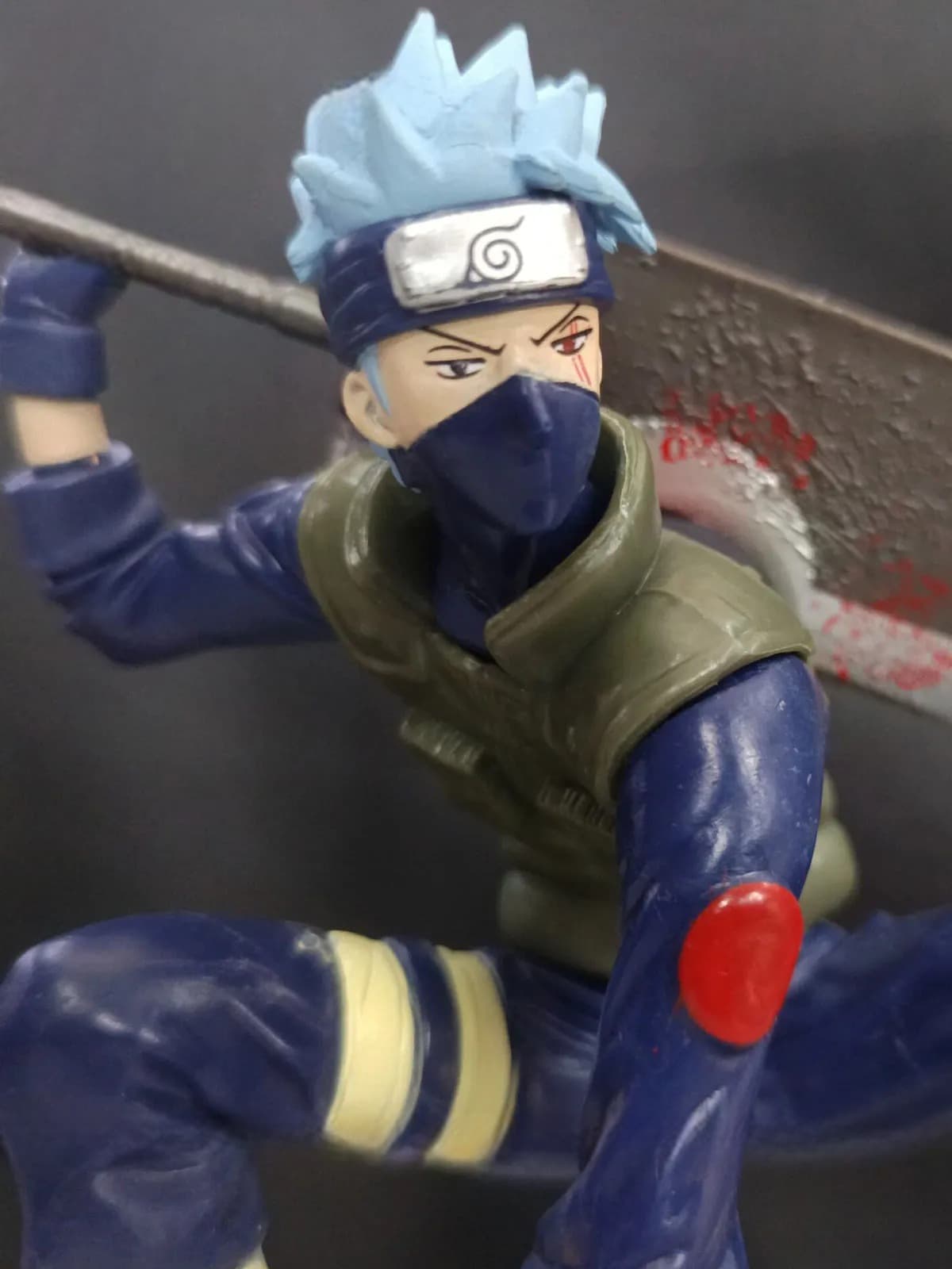 Kakashi Hatake with Executioner Blade Figure – Naruto Crossover Edition