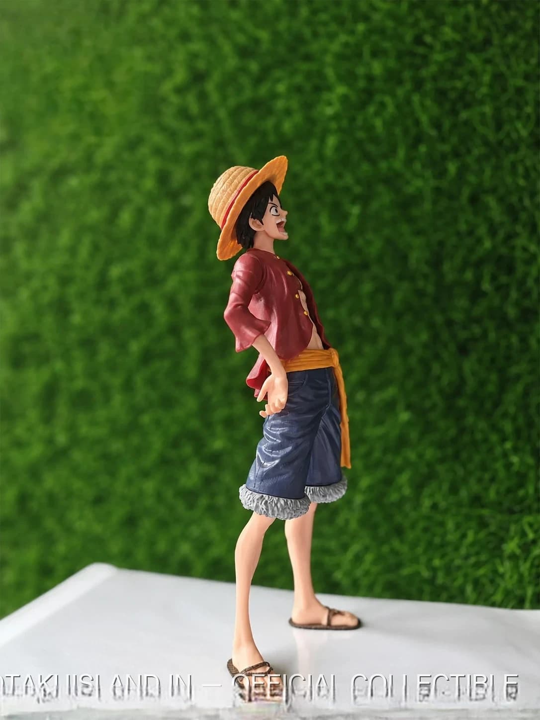 Luffy Action Figure – Captain of the Straw Hat Pirates