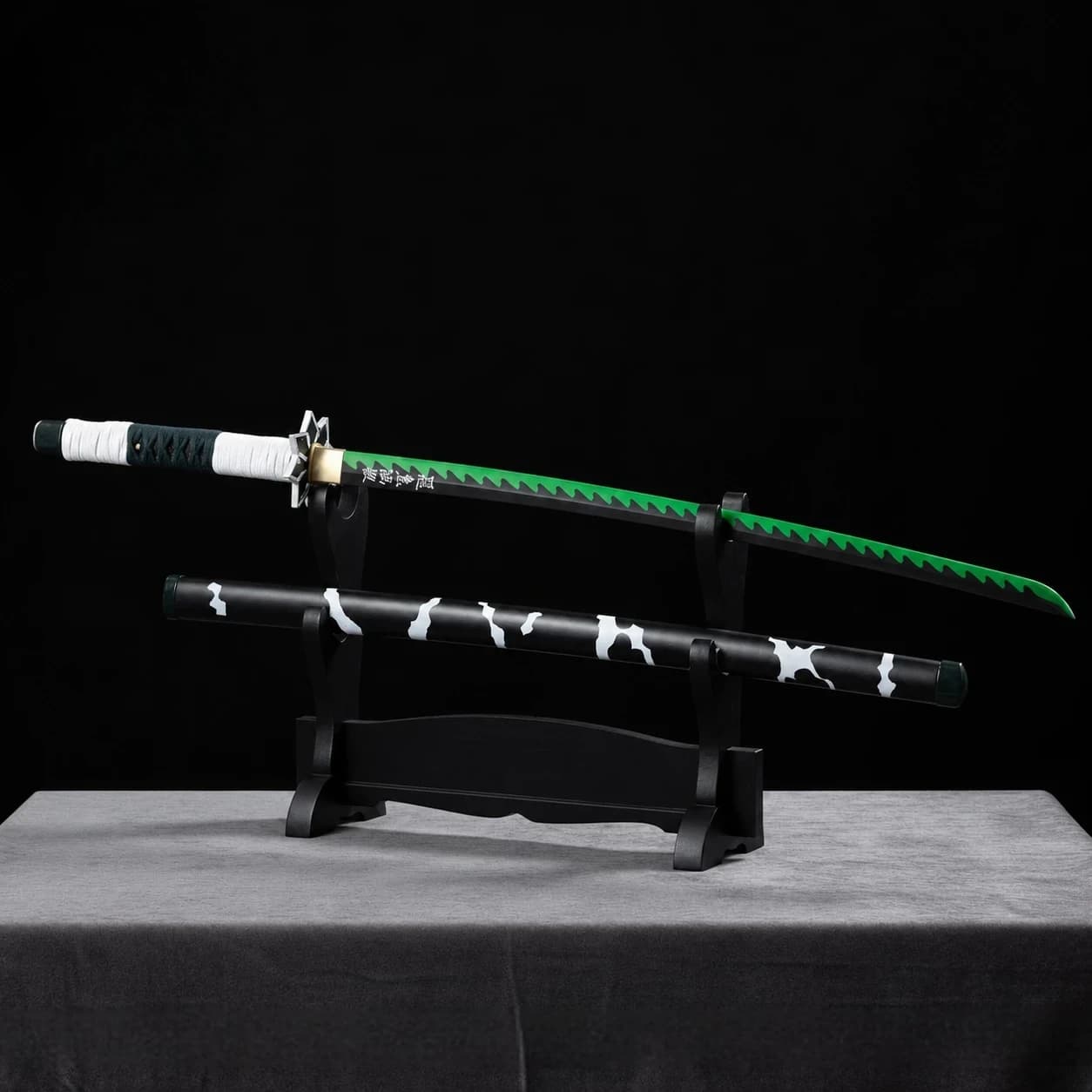 Sanemi Shinazugawa Wooden Plain Katana